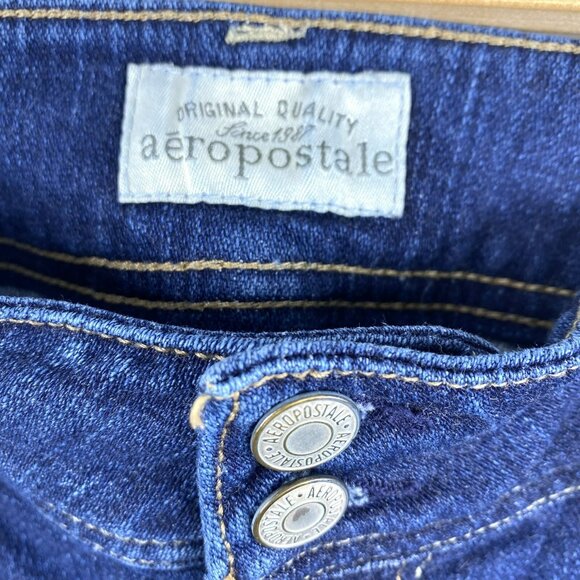 Aeropostale Jeans Womens Size 28 Low Rise Ankle Capri Crop Distressed Blue - Picture 2 of 4